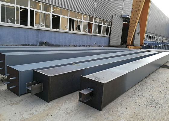 A coluna de aço material do aço estrutural/caixa da construção civil irradia a fabricação